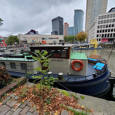 Houseboat Rotterdam