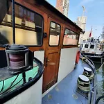 船上ホテル Houseboat ロッテルダム